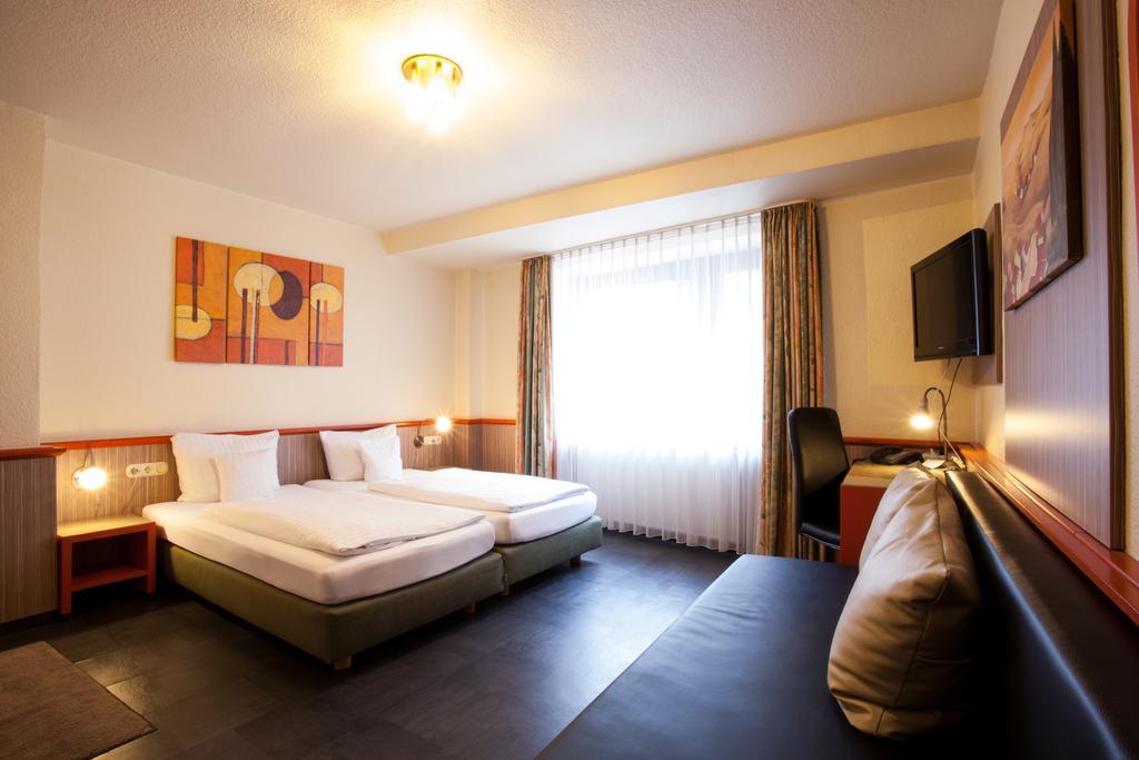 Trip Inn Hotel Ariane Köln Rom bilde