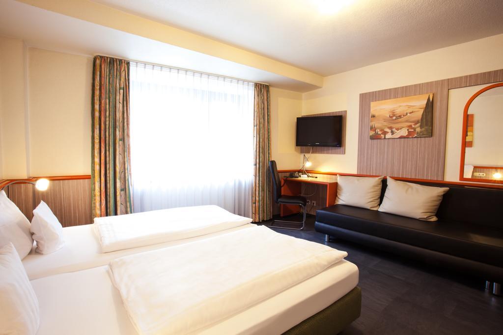 Trip Inn Hotel Ariane Köln Rom bilde