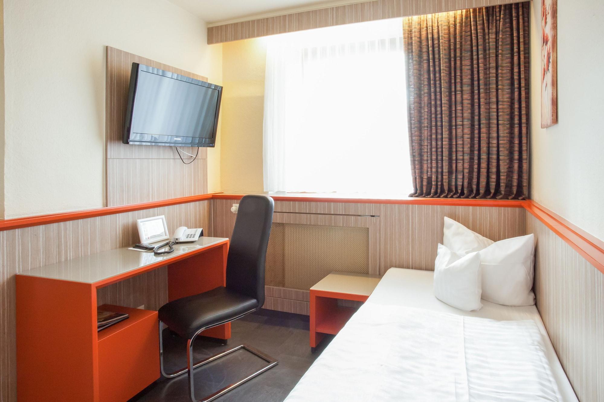 Trip Inn Hotel Ariane Köln Eksteriør bilde