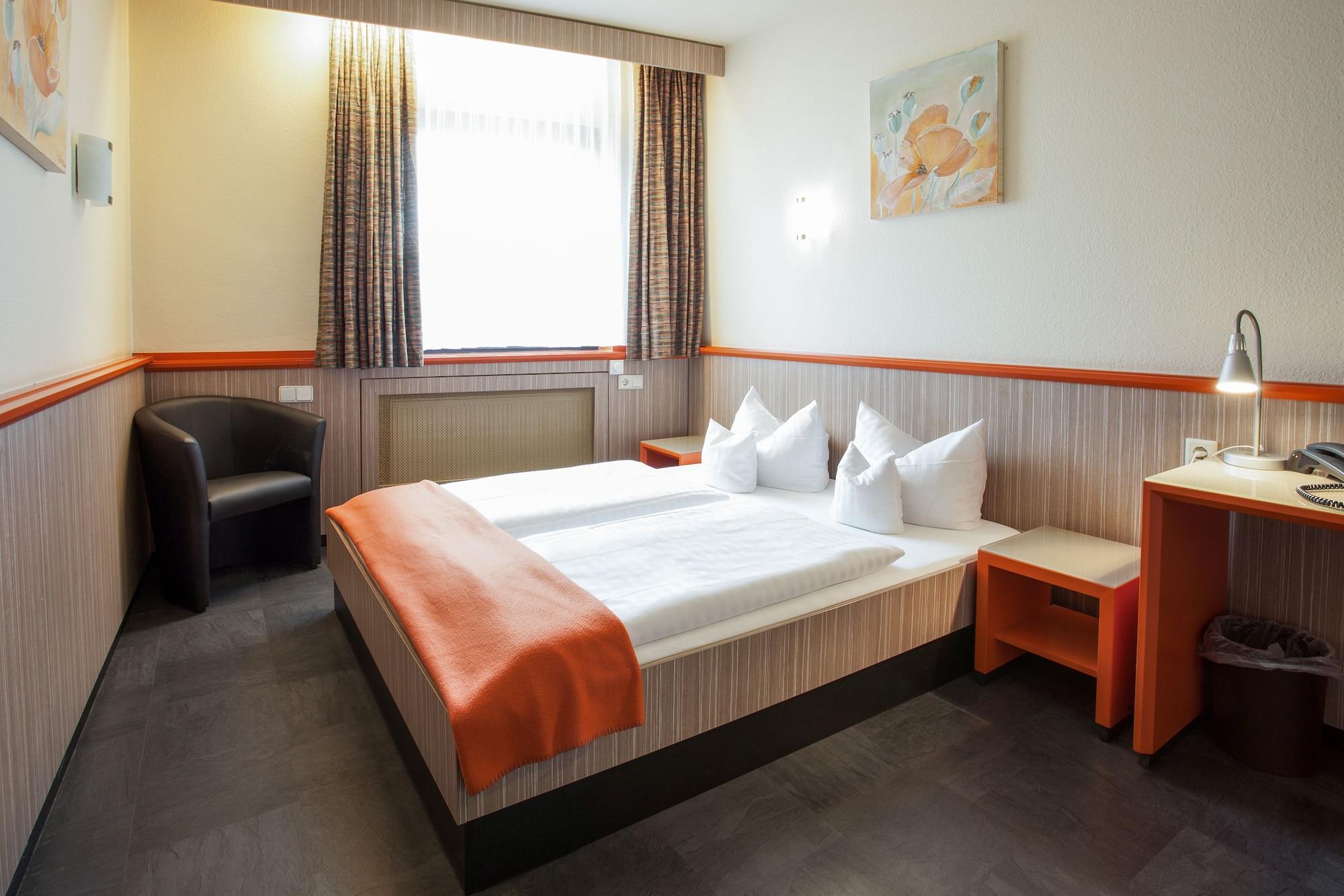 Trip Inn Hotel Ariane Köln Eksteriør bilde